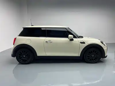MINI MINI 2022
