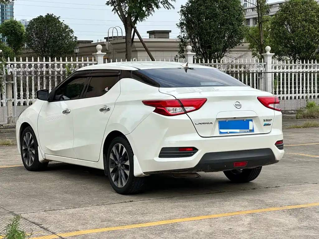 Nissan Bluebird 2017