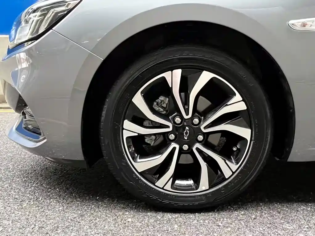 Chevrolet Cruze 2021