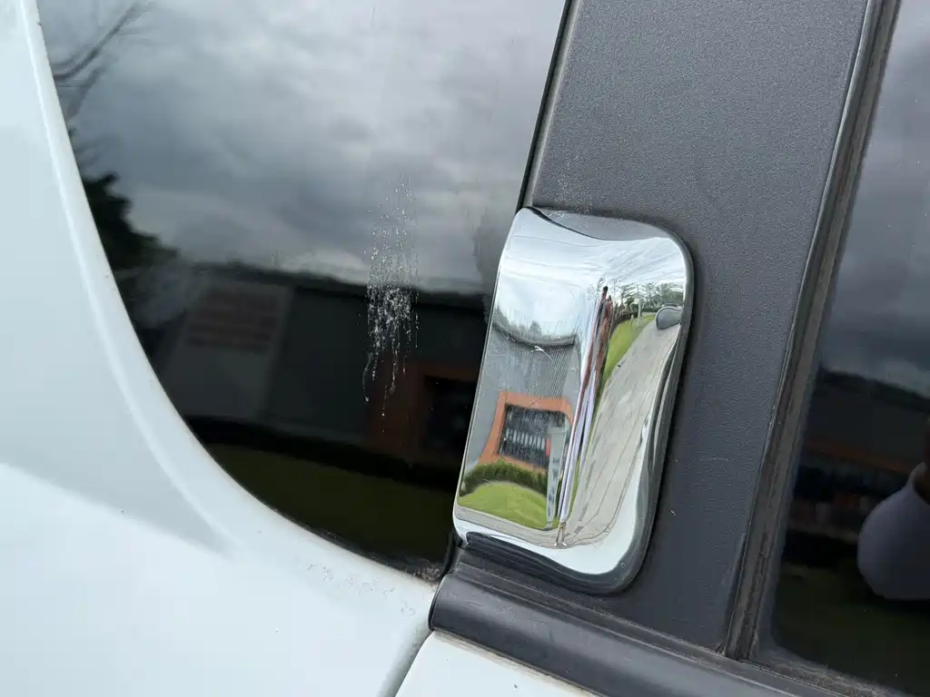 Jeep Compass 2015 — фото 18