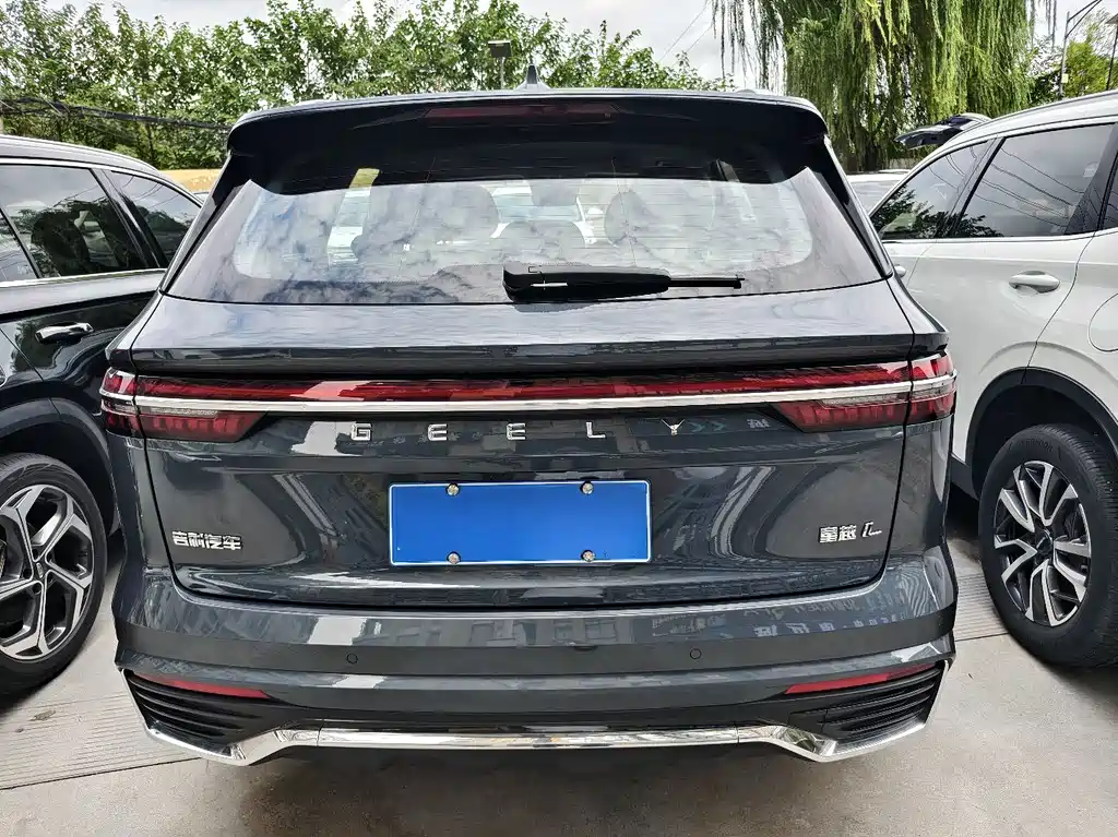 Geely Xingyue L 2025 — фото 15