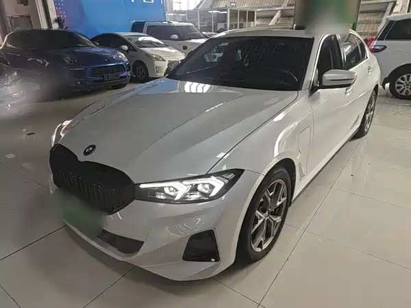 BMW i3 2023