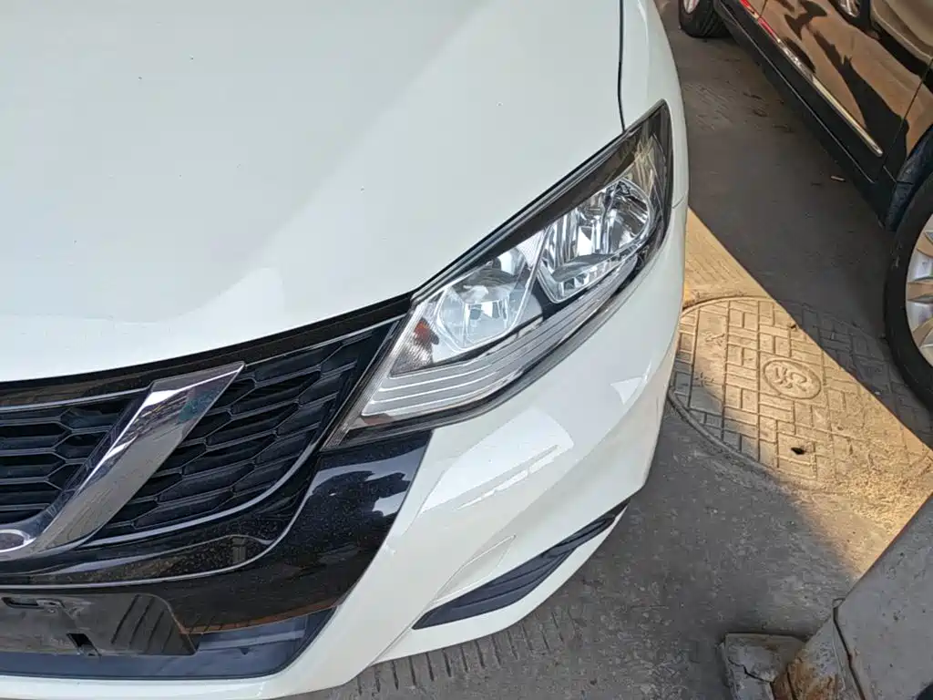 Nissan Tiida 2019 — фото 24