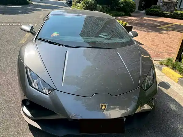 Lamborghini Huracan 2023