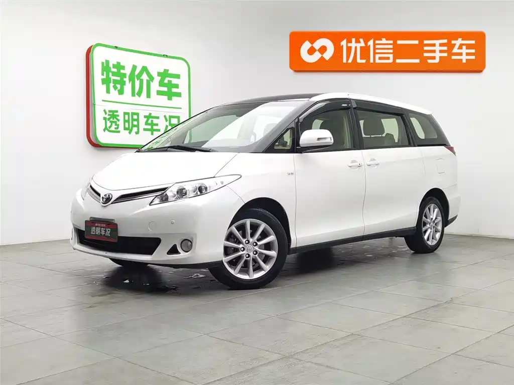 Toyota Previa 2019 — фото 1