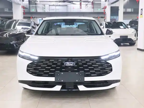 Ford Mondeo 2026