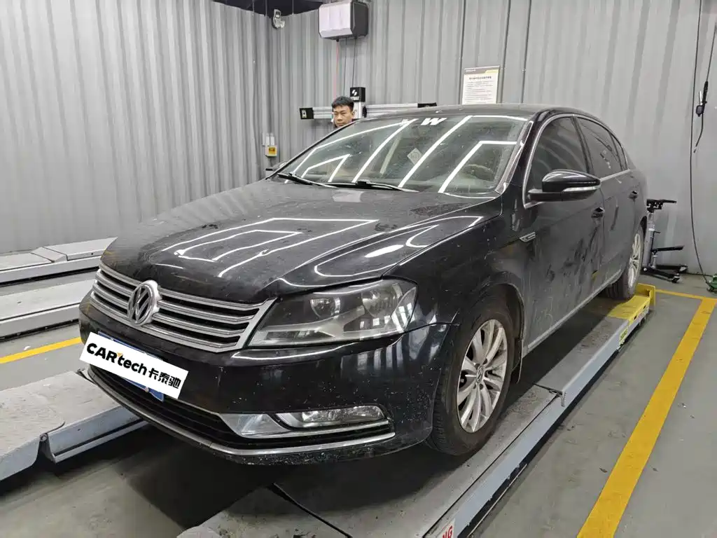 Volkswagen Magotan 2016