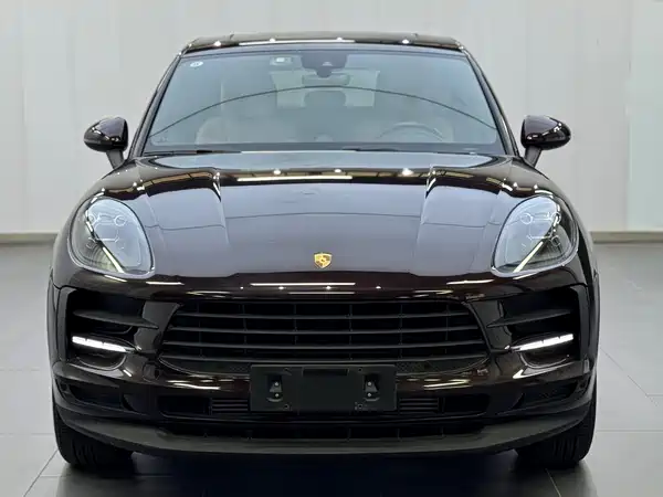 Porsche Macan 2020