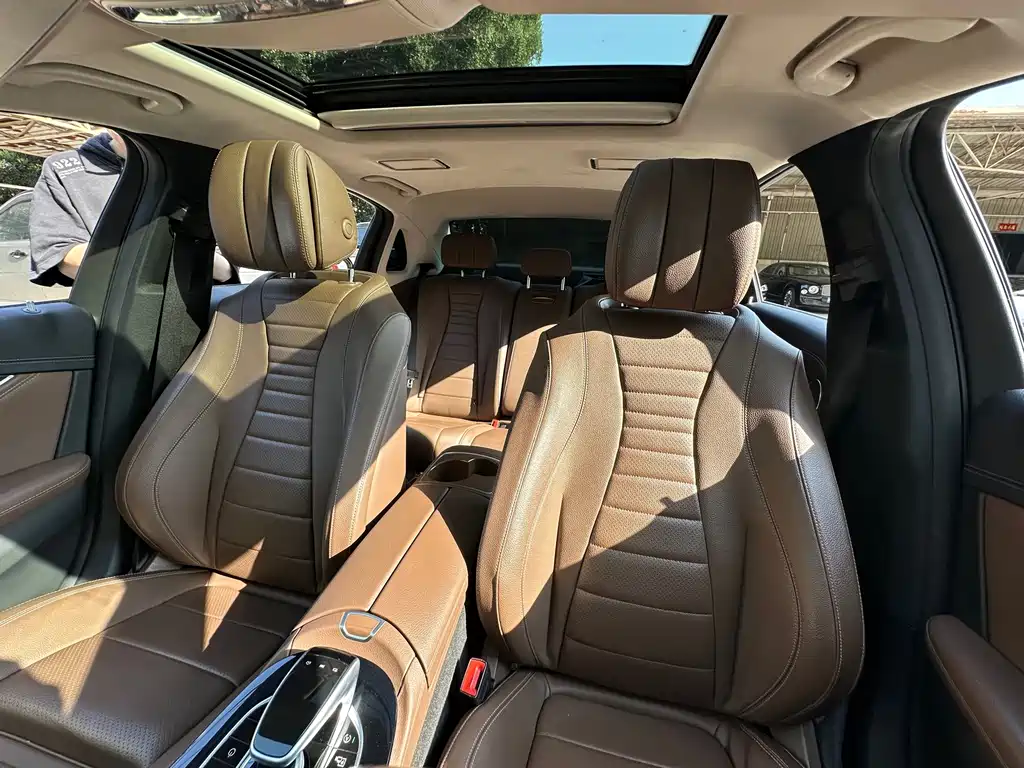 Mercedes-Benz E-Class 2017 — фото 12