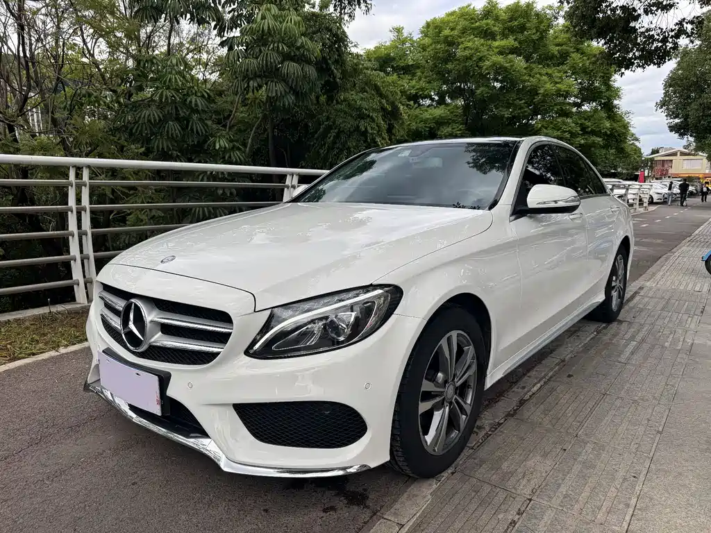 Mercedes-Benz C-Class 2017 — фото 1
