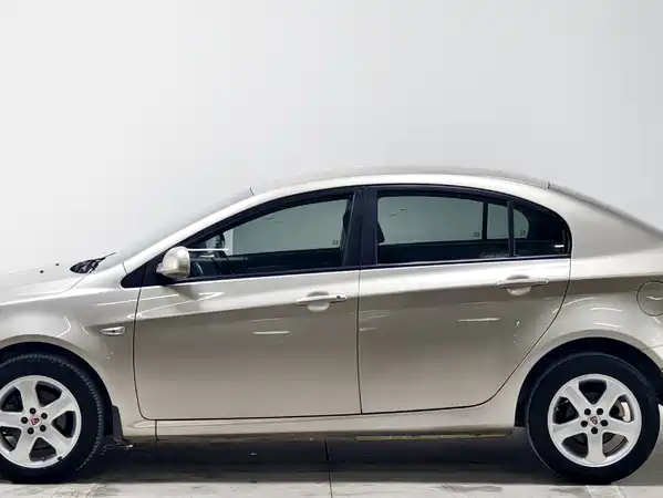 Roewe 350 2014