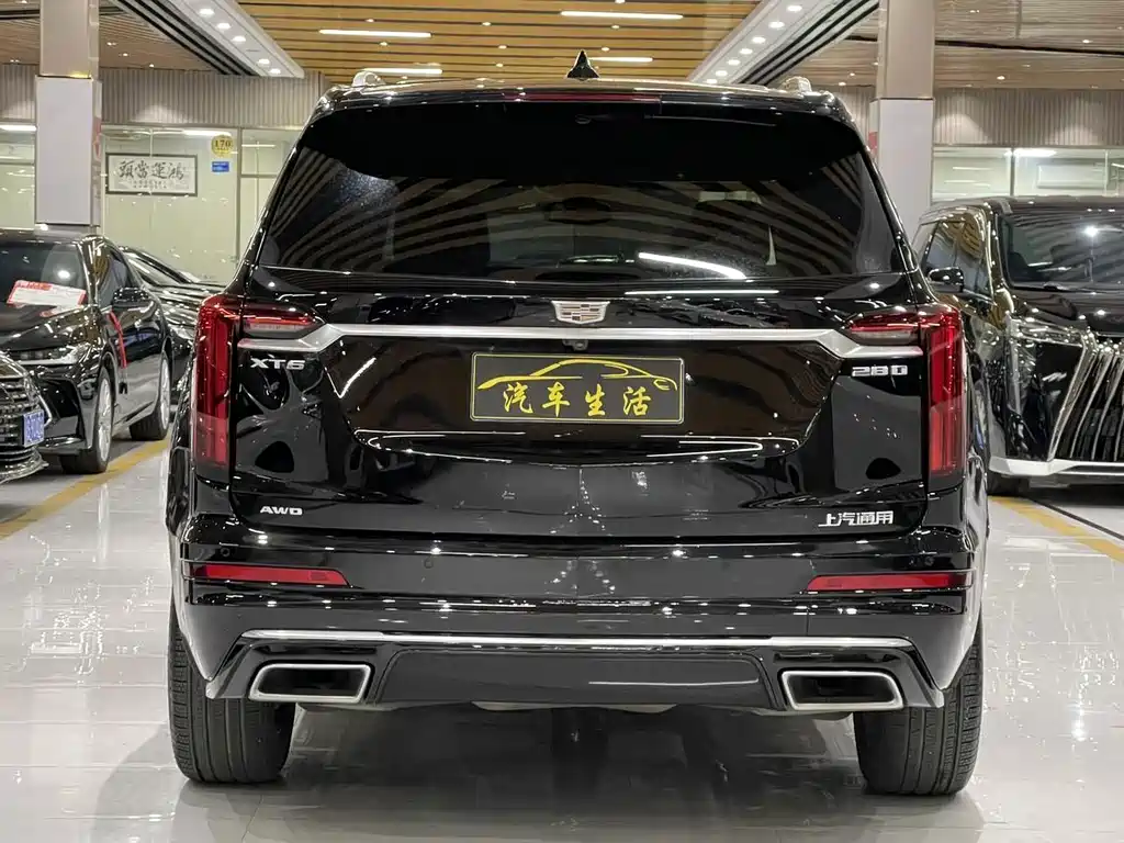 Cadillac XT6 2021 — фото 15