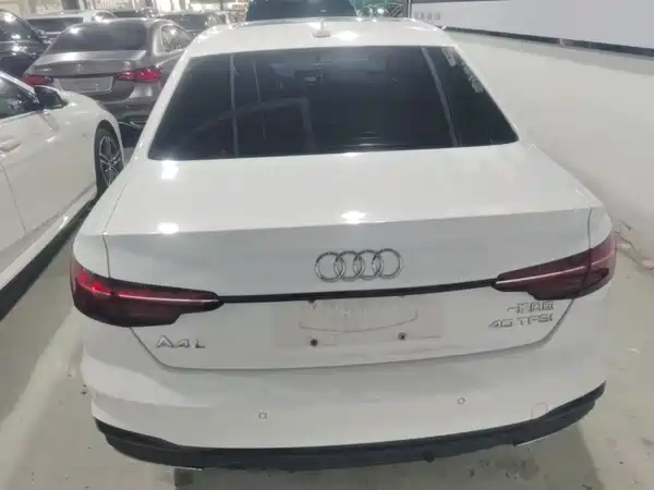 Audi A4L 2023