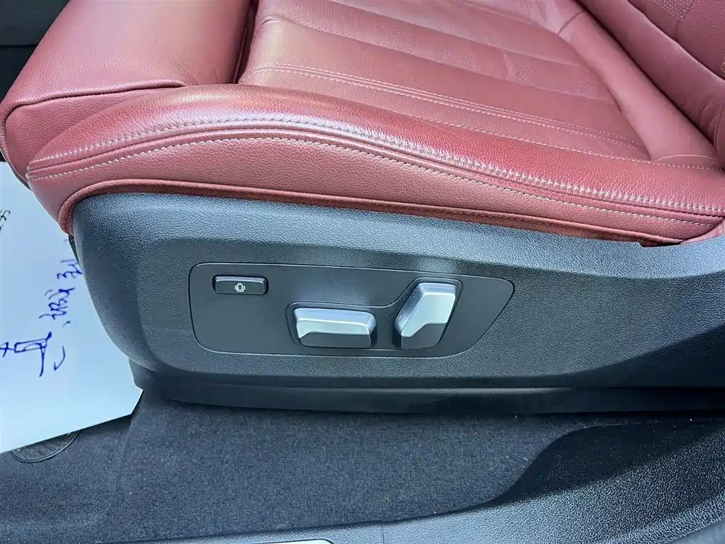 BMW X6 2022 — фото 18
