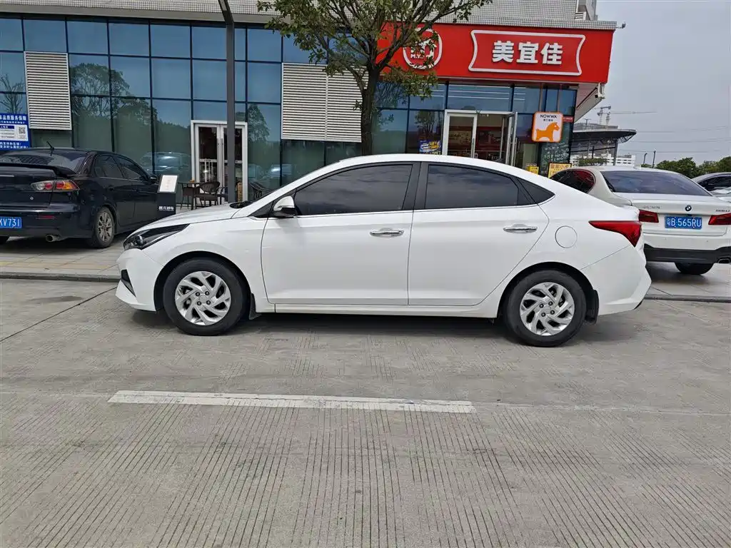 Hyundai Verna 2020 — фото 3