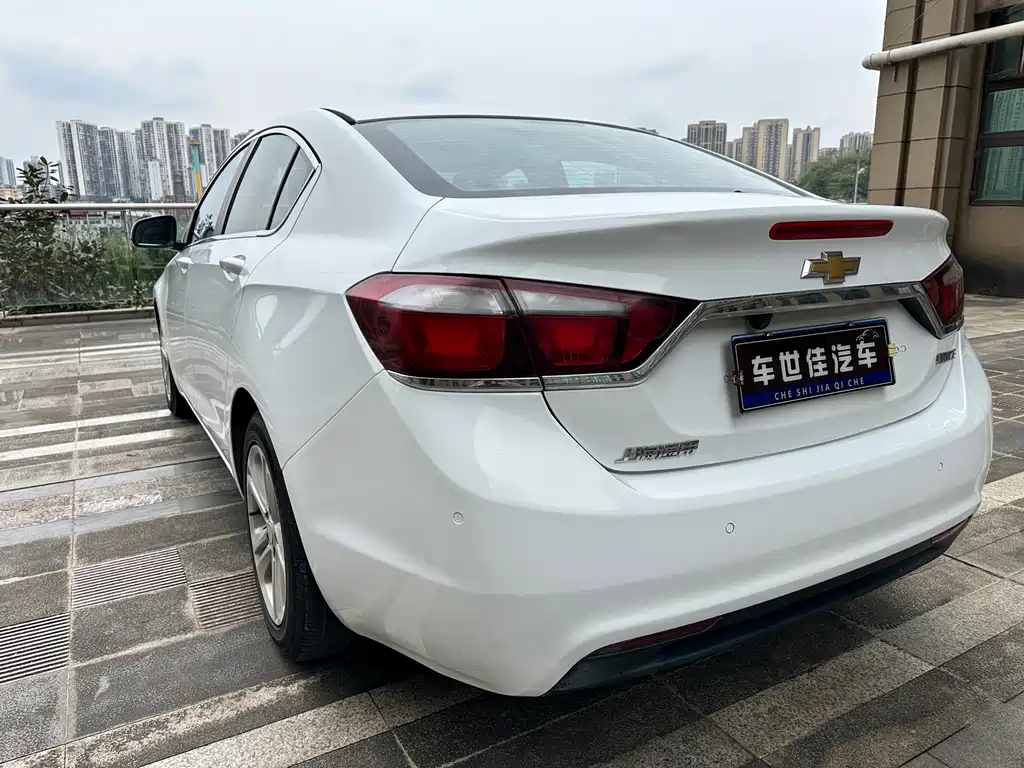 Chevrolet Cruze 2015 — фото 4