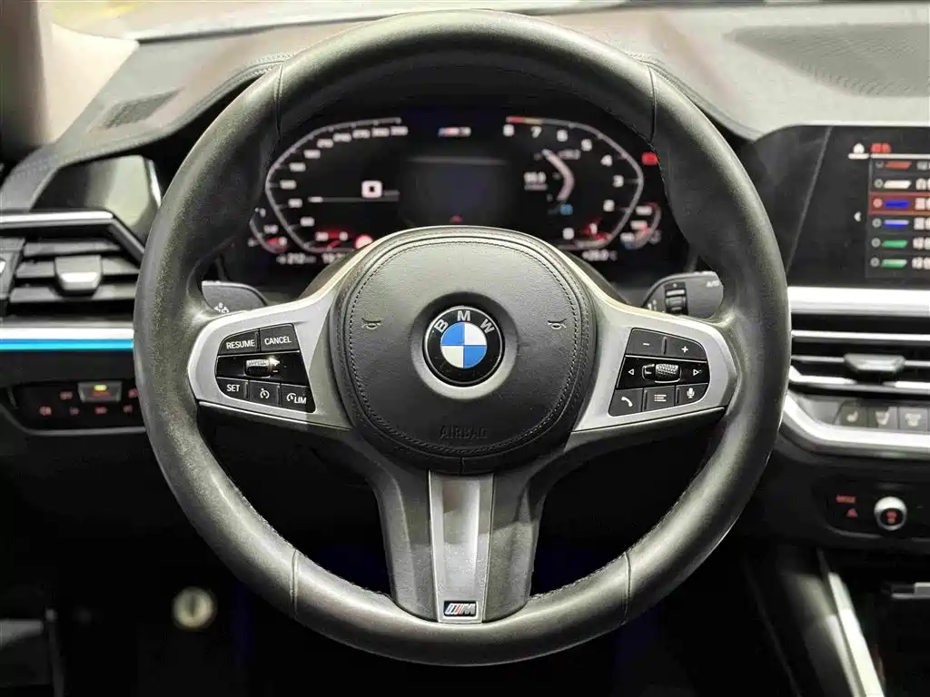 BMW 3 Series 2020 — фото 10