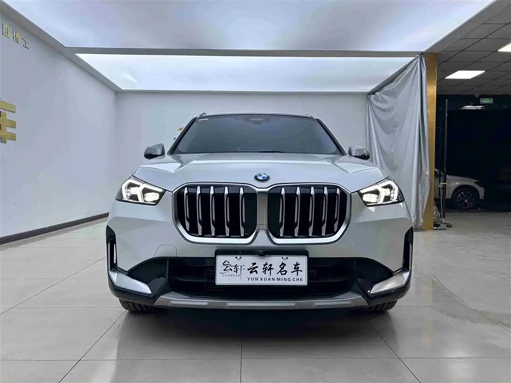 BMW X1 2024 — фото 2