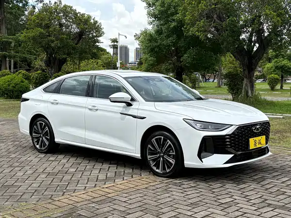 Chery Arrizo 8 PRO 2025