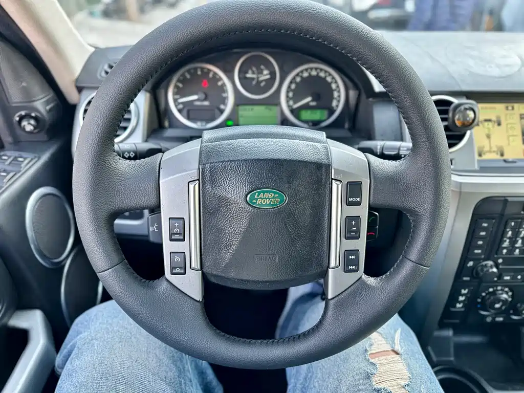Land Rover Discovery 2008 — фото 23