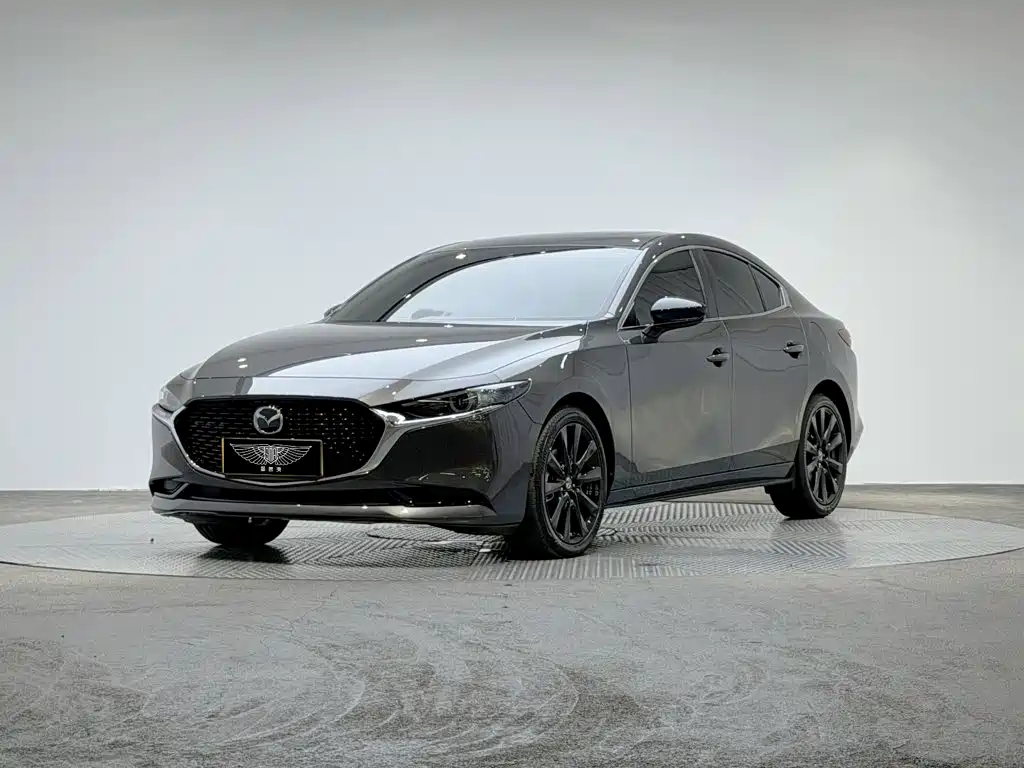 Mazda 3 Axela 2024