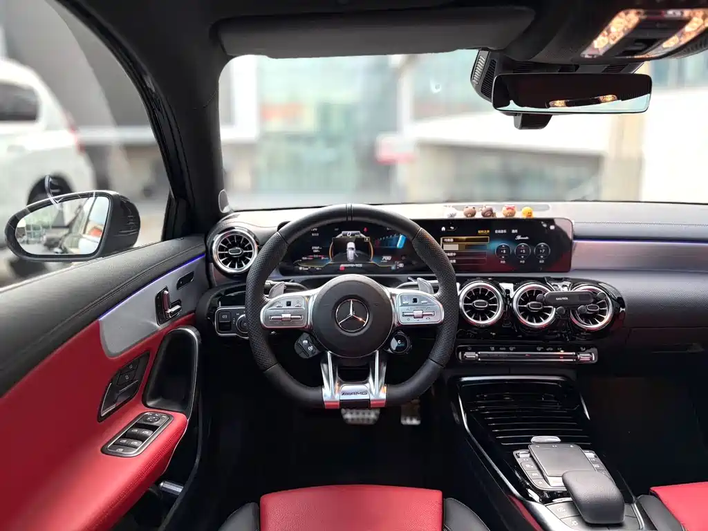 Mercedes-Benz A-Class AMG 2022 — фото 10