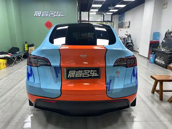 Tesla Model Y 2021