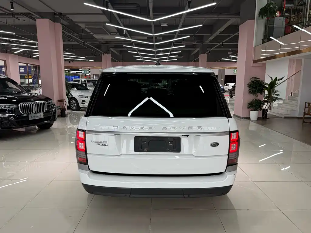 Land Rover Range Rover 2017 — фото 10