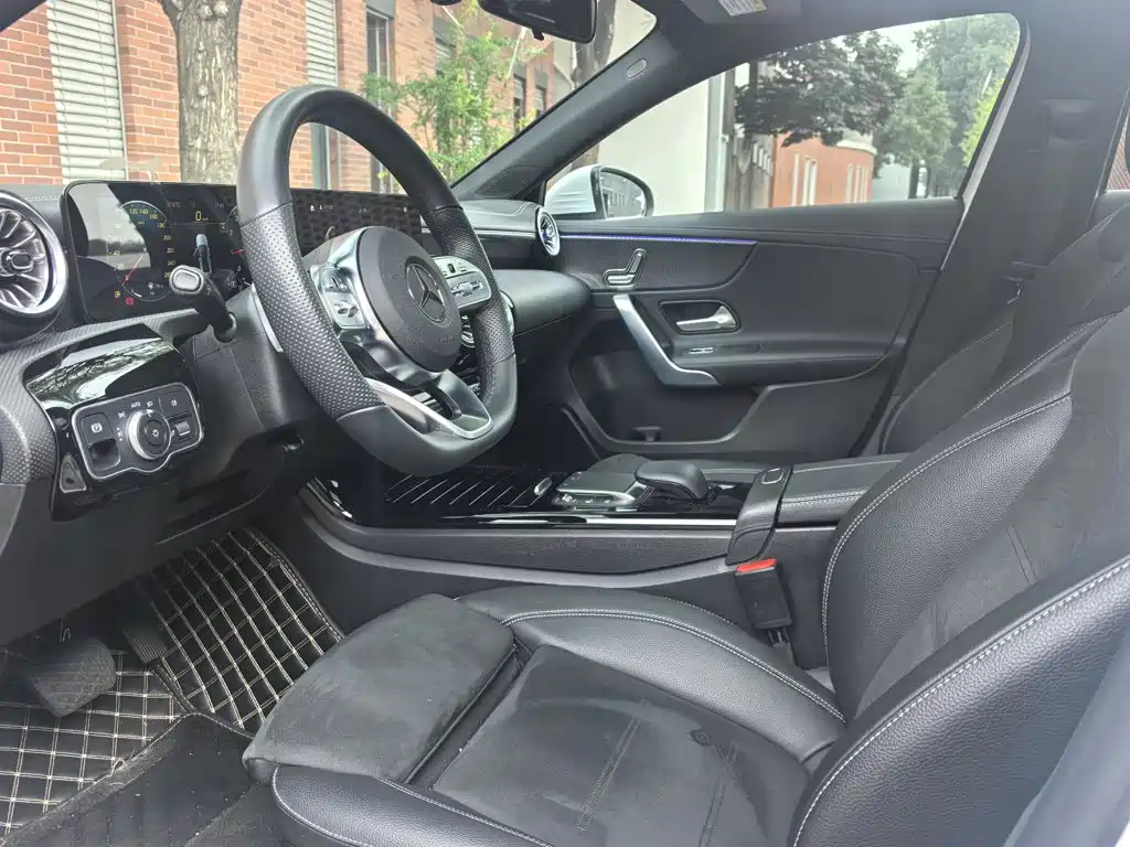 Mercedes-Benz A-Class 2021