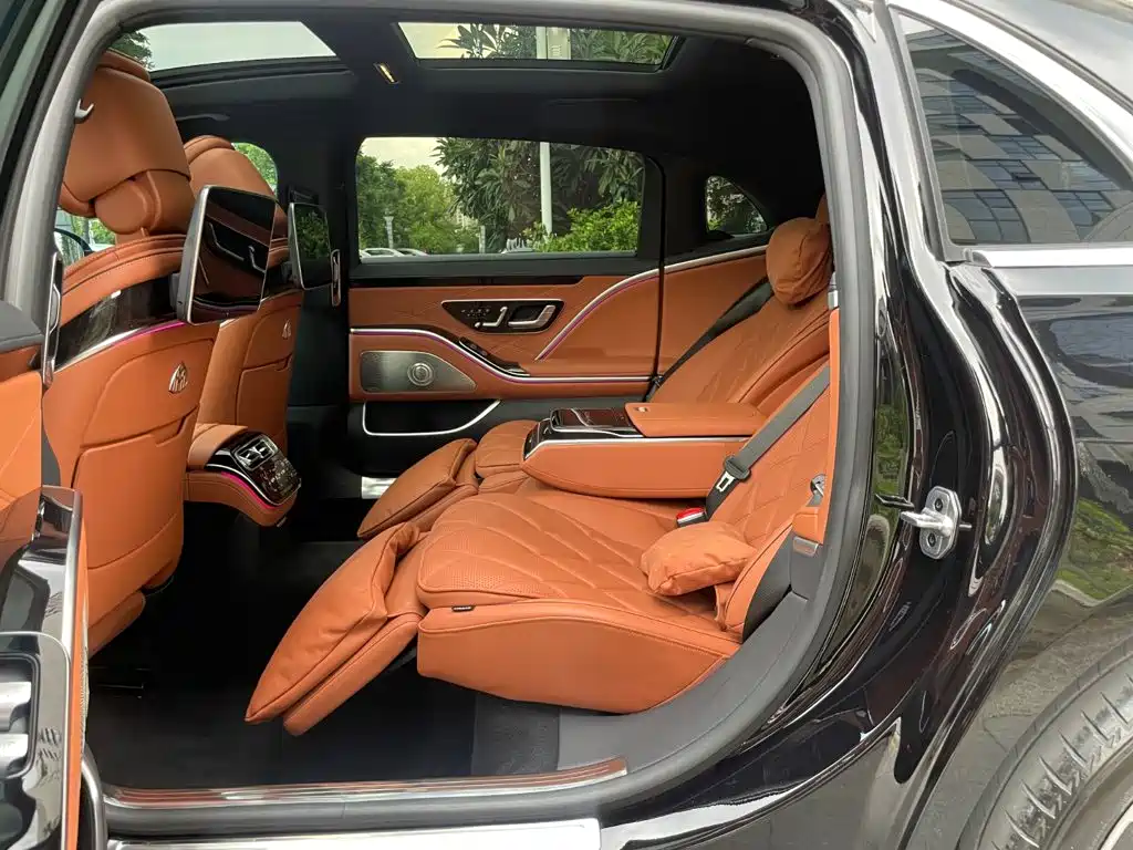 Mercedes-Benz Maybach S-Class 2025 — фото 12