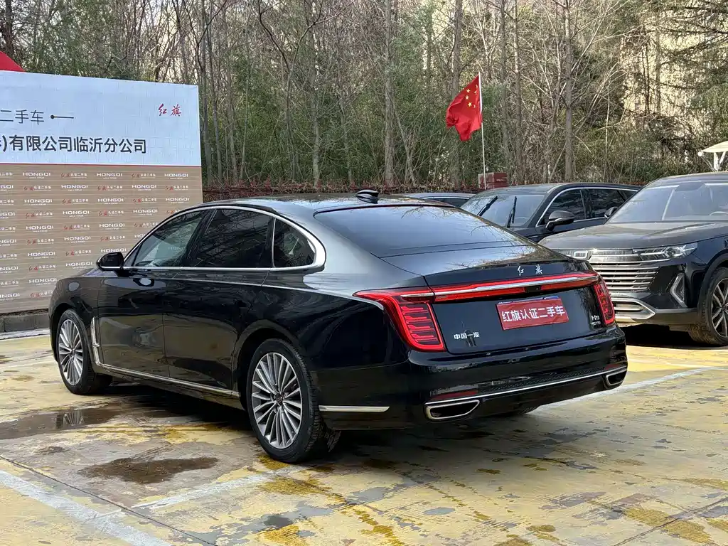 Hongqi H9 2023 — фото 17