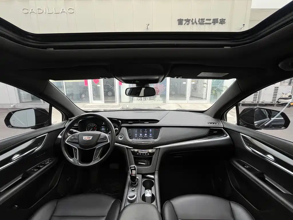 Cadillac XT5 2021 — фото 15