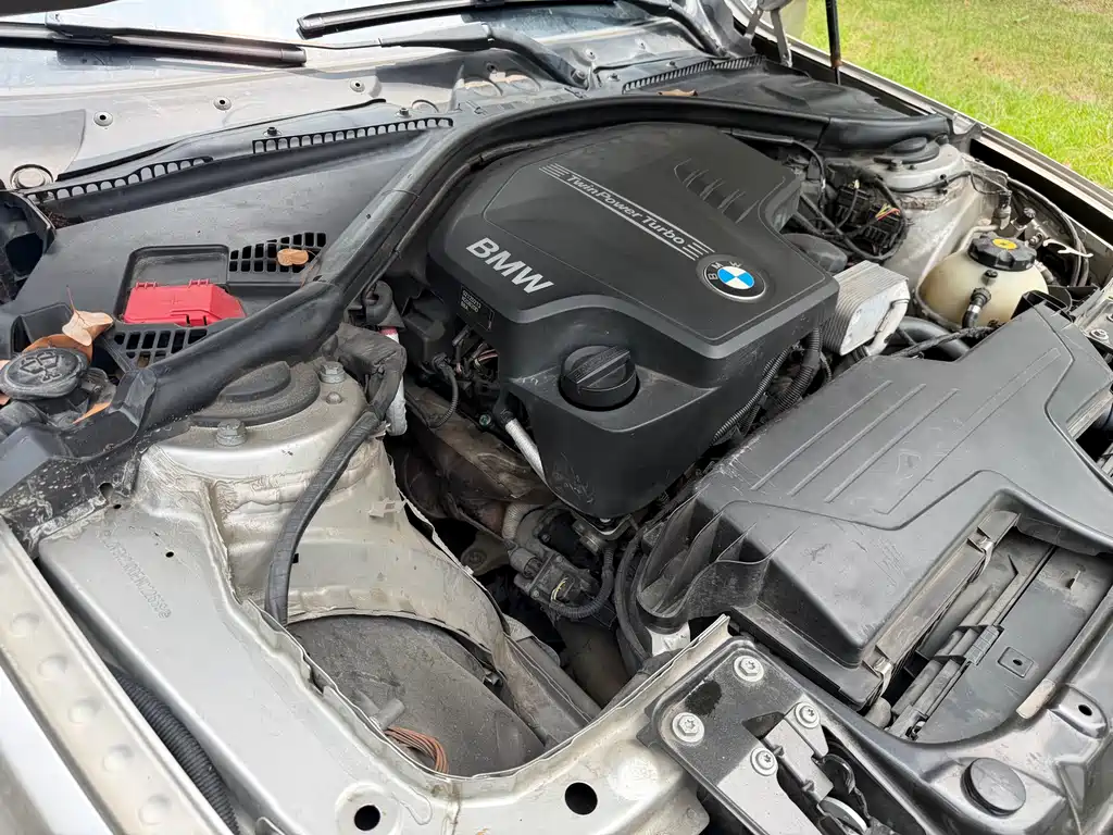 BMW 3 Series 2013 — фото 16