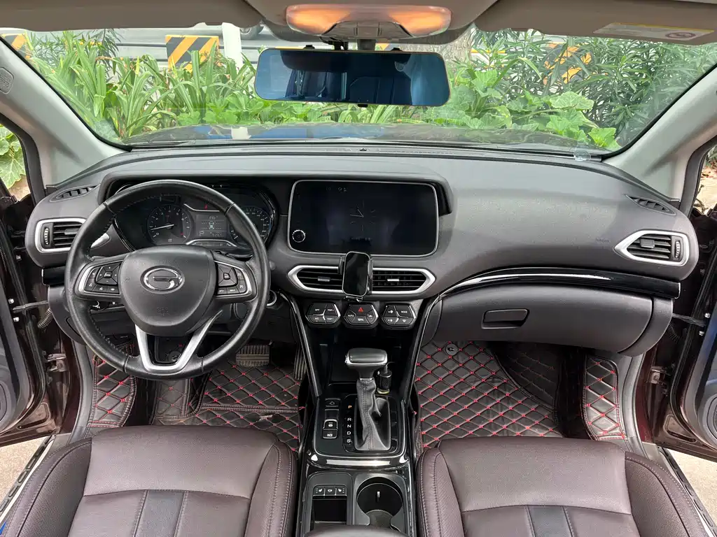 GAC Motor Trumpchi GS4 2018 — фото 10