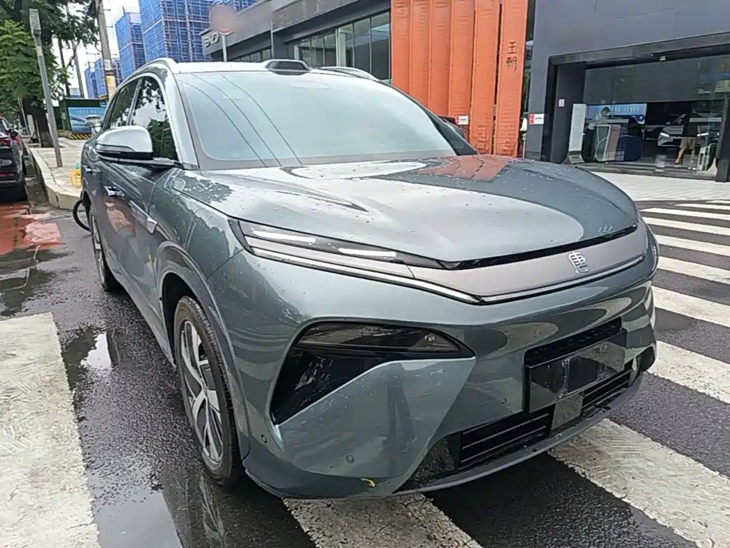 BYD Tang L 2025 — фото 4