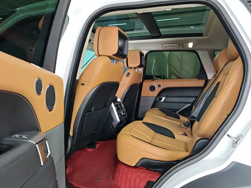 Land Rover Sport 2022 — фото 10