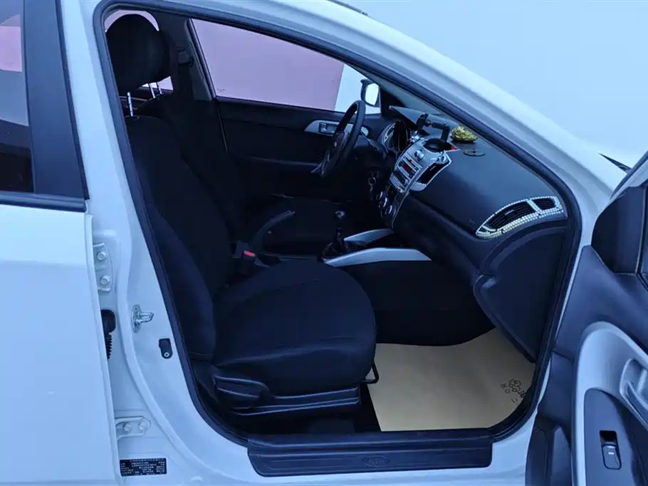 Kia Forte 2015 — фото 8