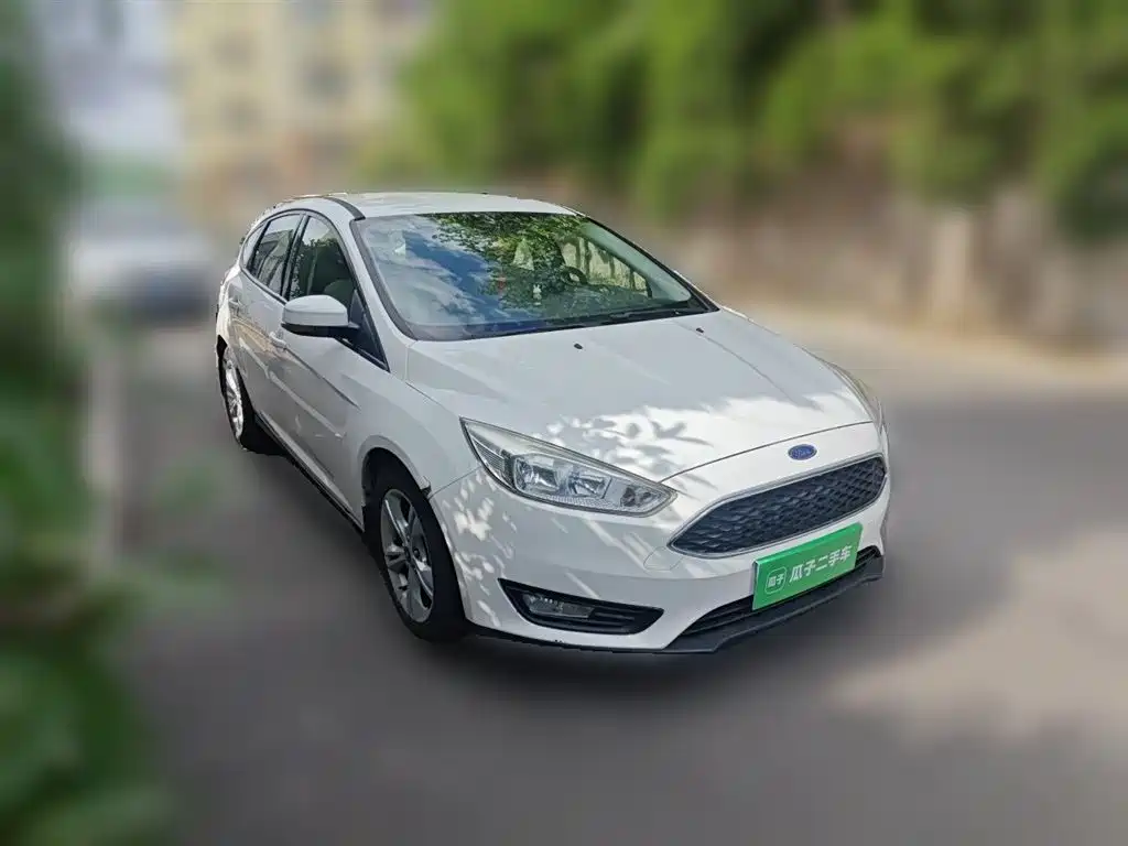 Ford Focus 2015 — фото 3