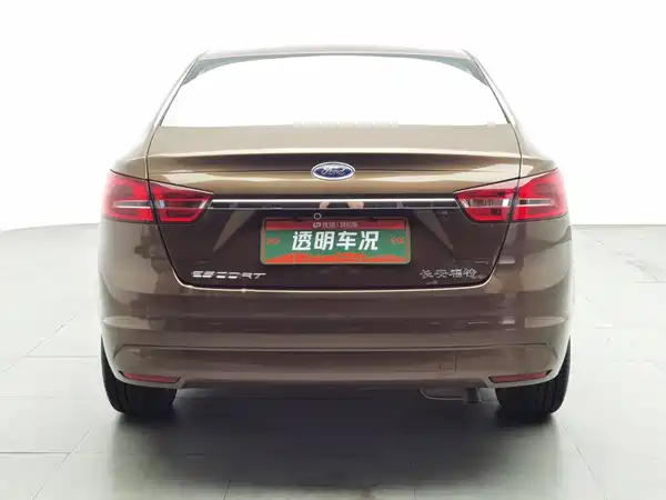 Ford Escort 2015
