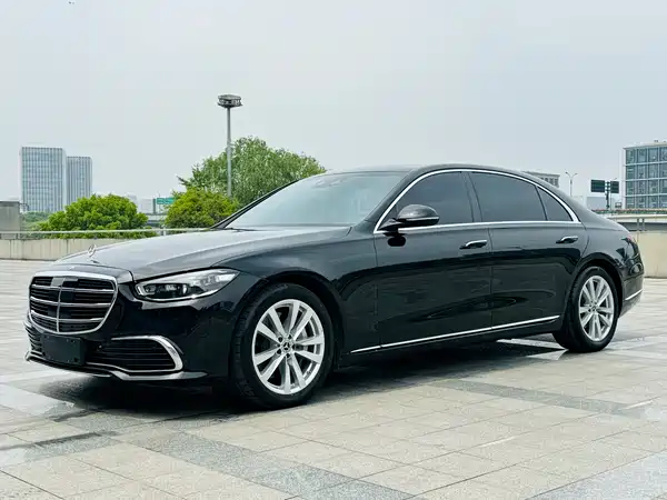 Mercedes-Benz S-Class 2022