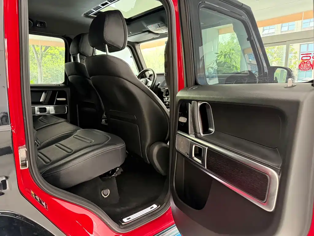Mercedes-Benz G-Class 2022 — фото 15