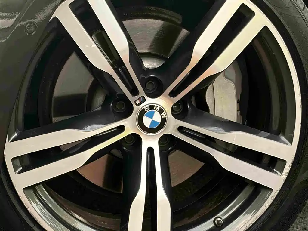 BMW 6 Series GT 2020 — фото 8