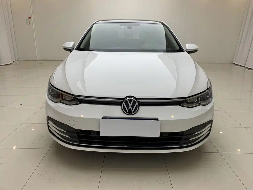 Volkswagen Golf 2022