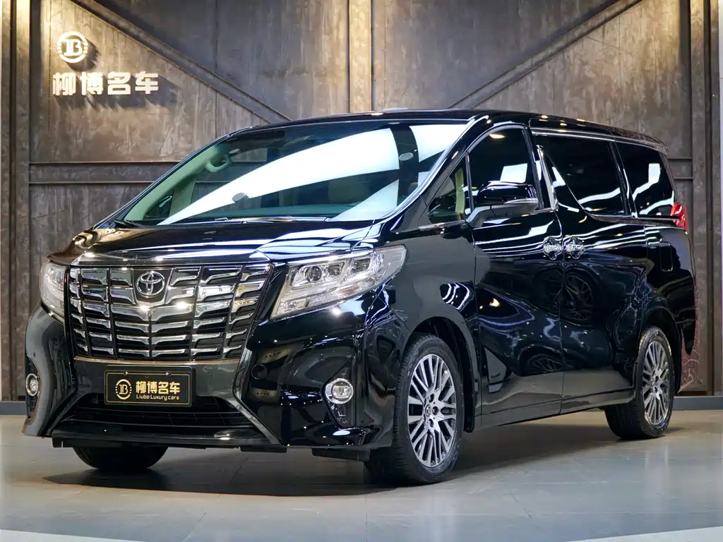Toyota Alphard 2016 — фото 1