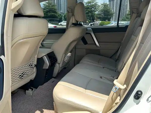 Toyota Prado 2019