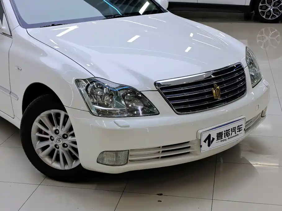 Toyota Crown 2007 — фото 12