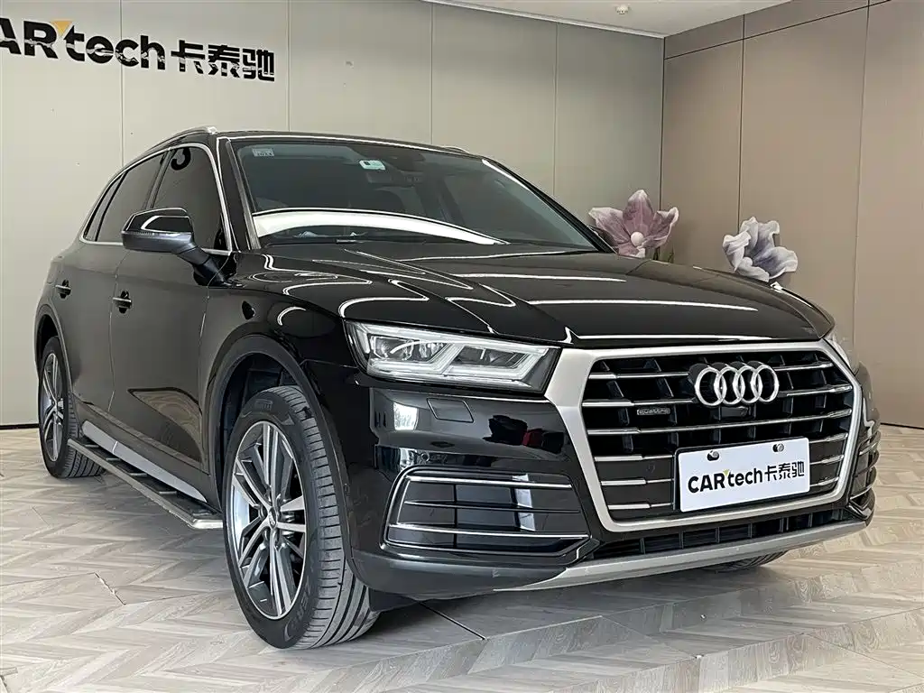 Audi Q5L 2021 — фото 2