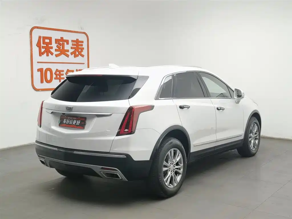 Cadillac XT5 2021 — фото 2