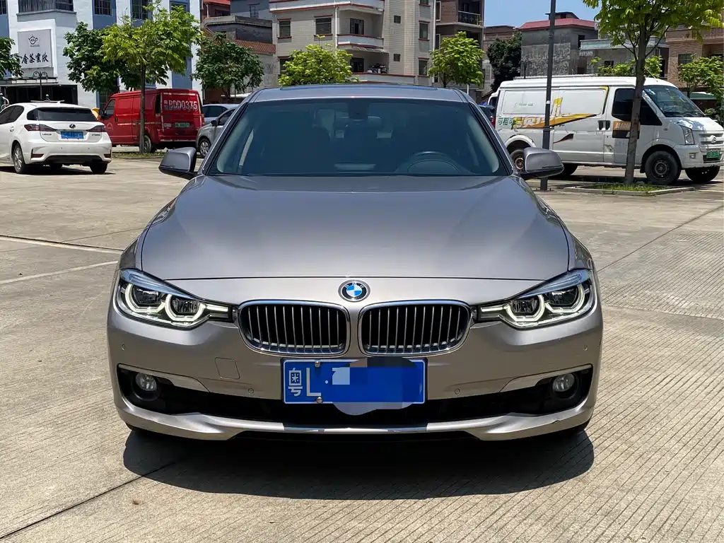 BMW 3 Series 2018 — фото 2