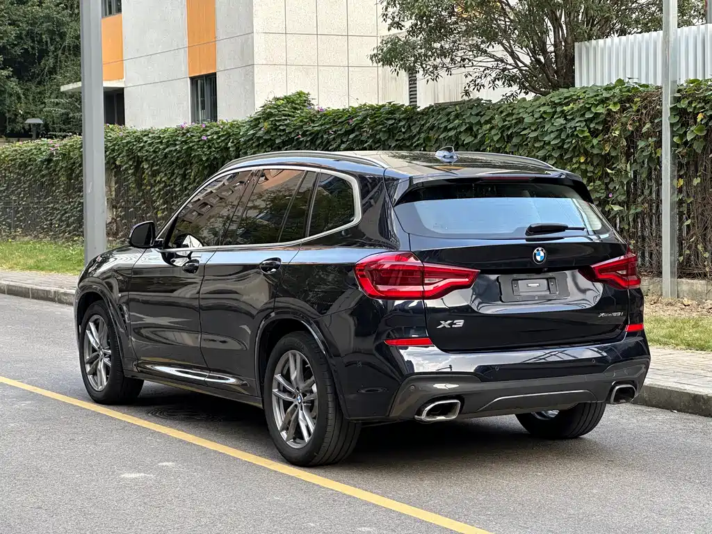 BMW X3 2021